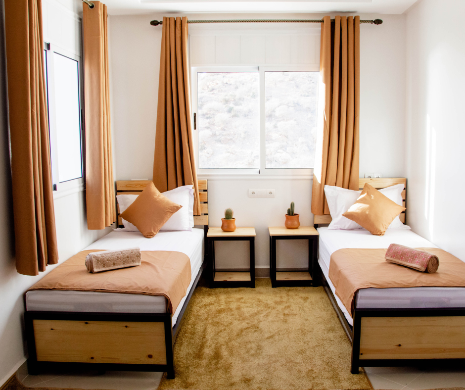 Guesthouses and Homestays