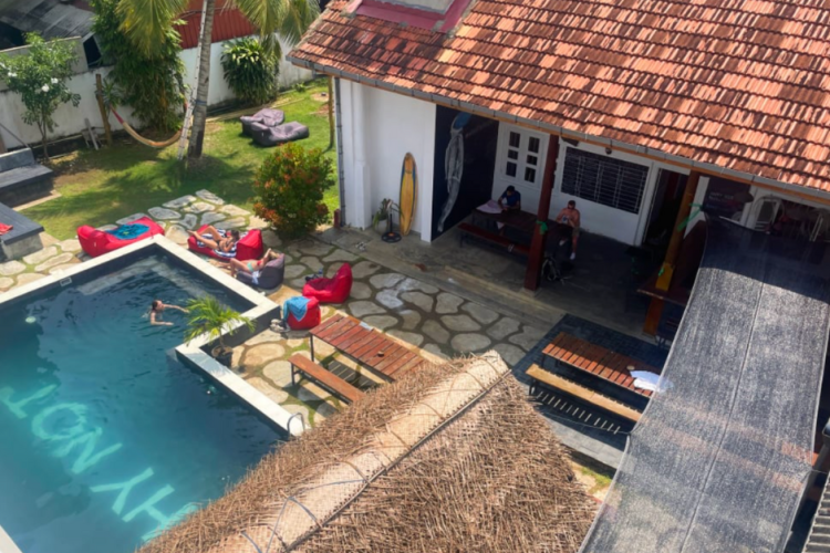 Hostels and Backpacker Lodges