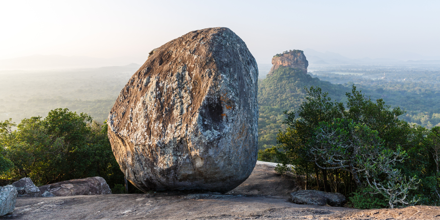 Pidurangala Rock